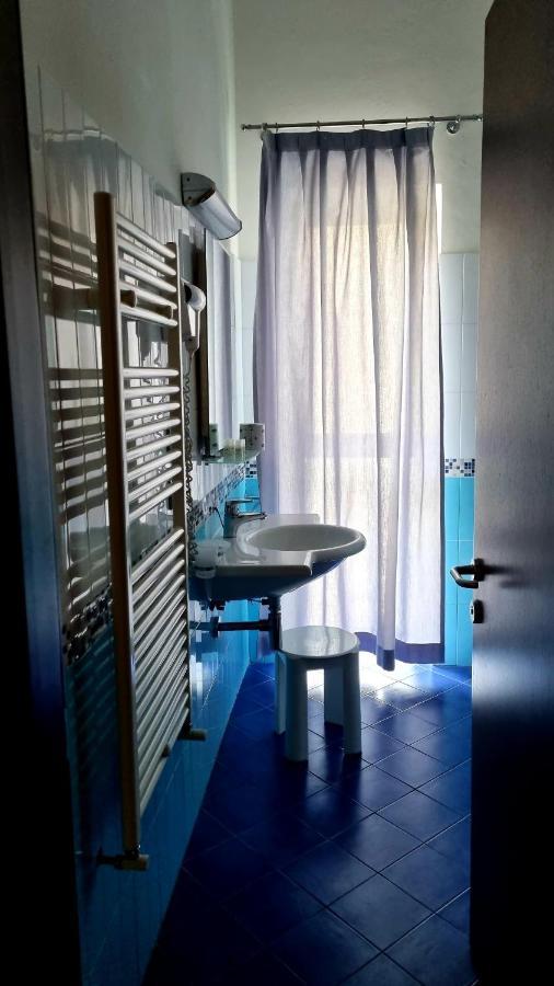 Hotel Insteia Polla Exteriör bild