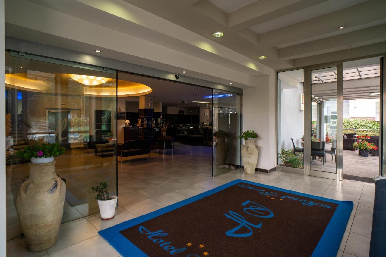 Hotel Insteia Polla Exteriör bild