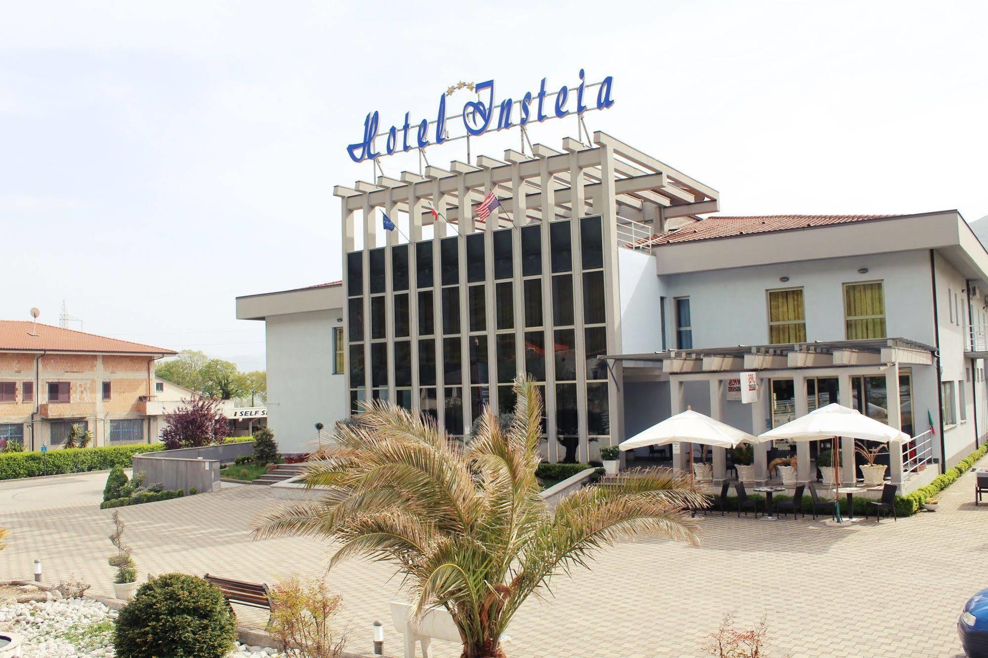 Hotel Insteia Polla Exteriör bild